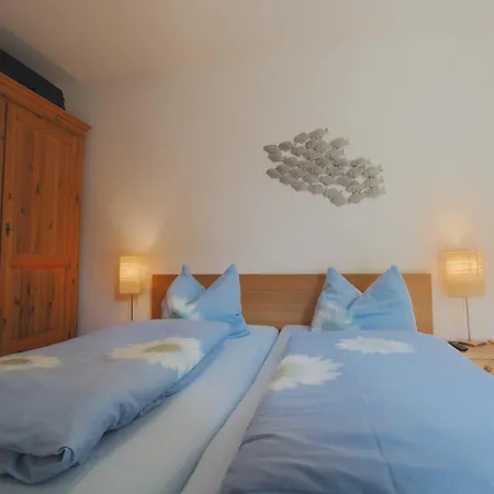 Apartment Alisch 3 *
